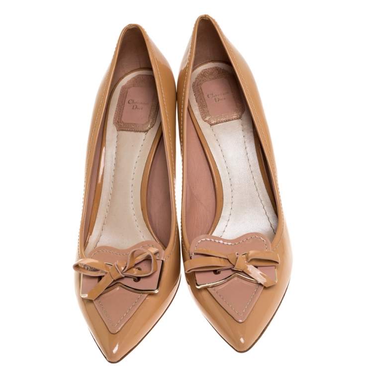 Pre Owned Dior Marine Beige Patent Heart Bow Embellished Pointed Toe Pumps Size 40