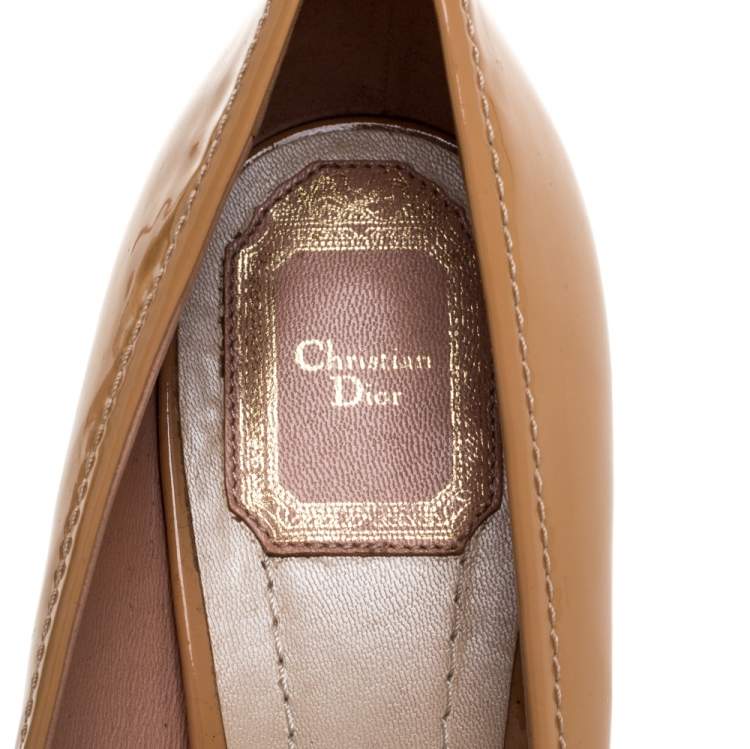 Pre Owned Dior Marine Beige Patent Heart Bow Embellished Pointed Toe Pumps Size 40