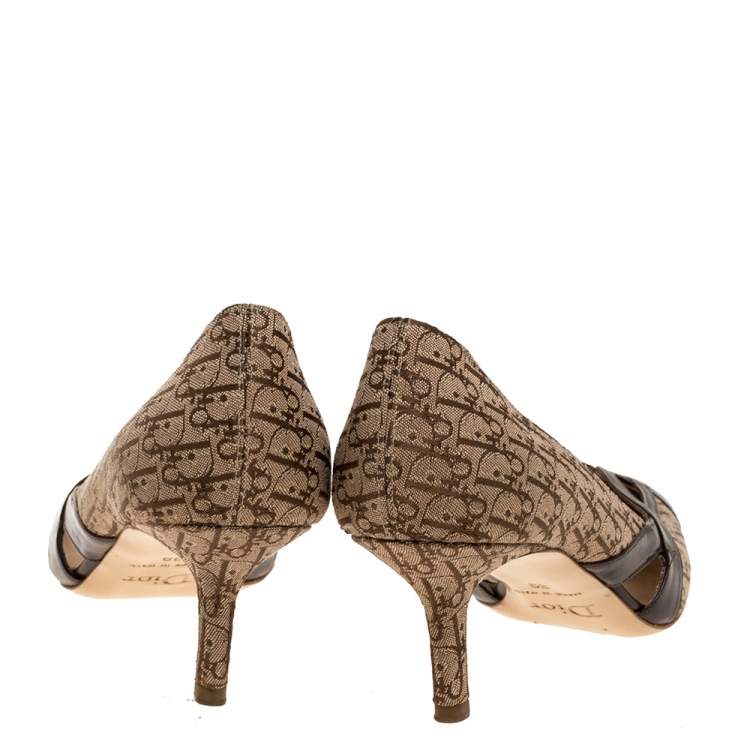 Pre Owned Dior Beige Logo Canvas and Cut-Out Leather Trim Pointed Toe Pumps Size 39