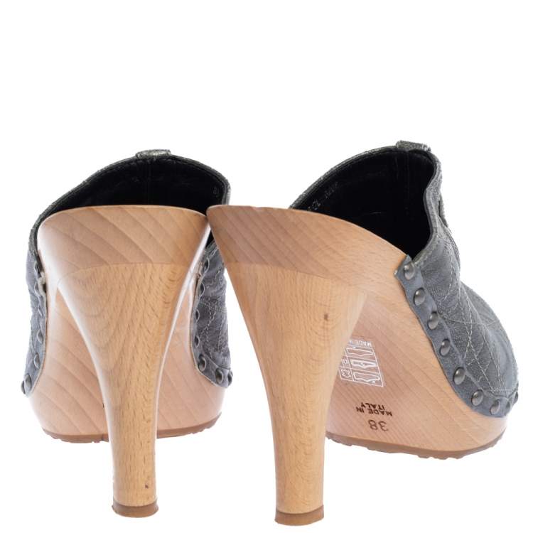 Pre Owned Dior Grey Metallic Cannage Stitched Leather Platform Clogs Size 38