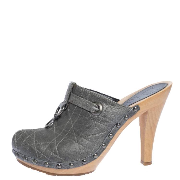 Pre Owned Dior Grey Metallic Cannage Stitched Leather Platform Clogs Size 38