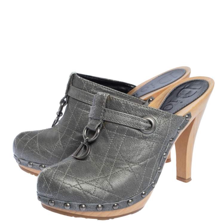 Pre Owned Dior Grey Metallic Cannage Stitched Leather Platform Clogs Size 38