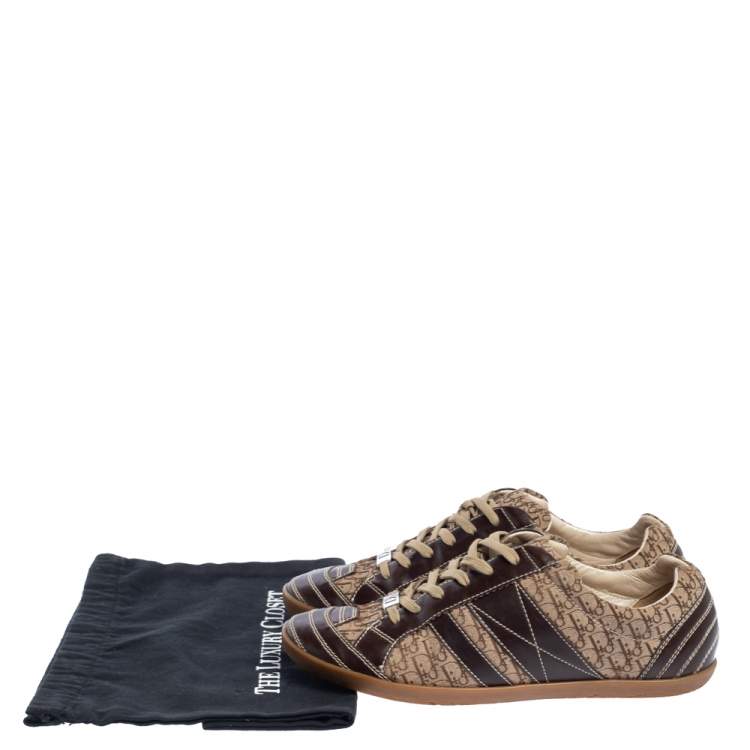مملوكة مسبقًا Dior Brown Leather and Diorissimo Canvas Low Top Sneakers Size 40.5