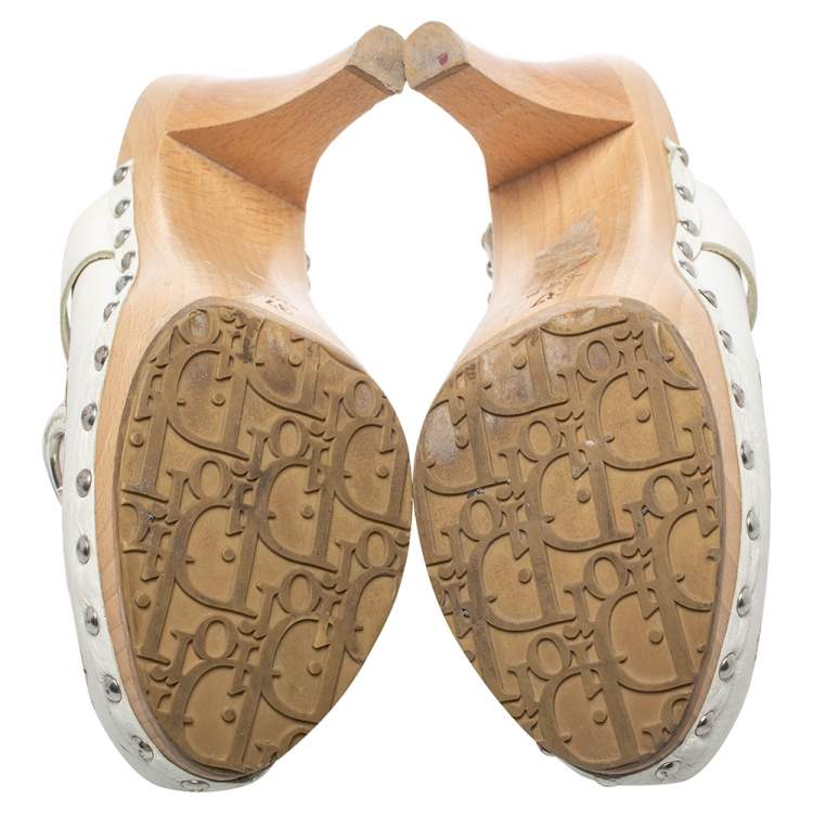 Pre Owned Dior White Floral Embroidered Leather Platform Clogs Size 37