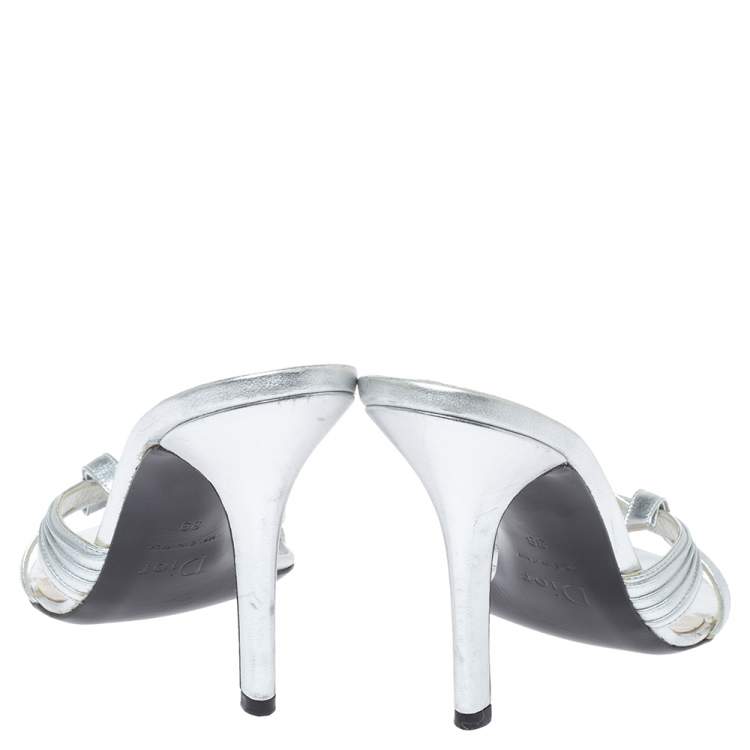 Pre Owned Dior Metallic Silver Leather Bow Slide Sandals Size 39