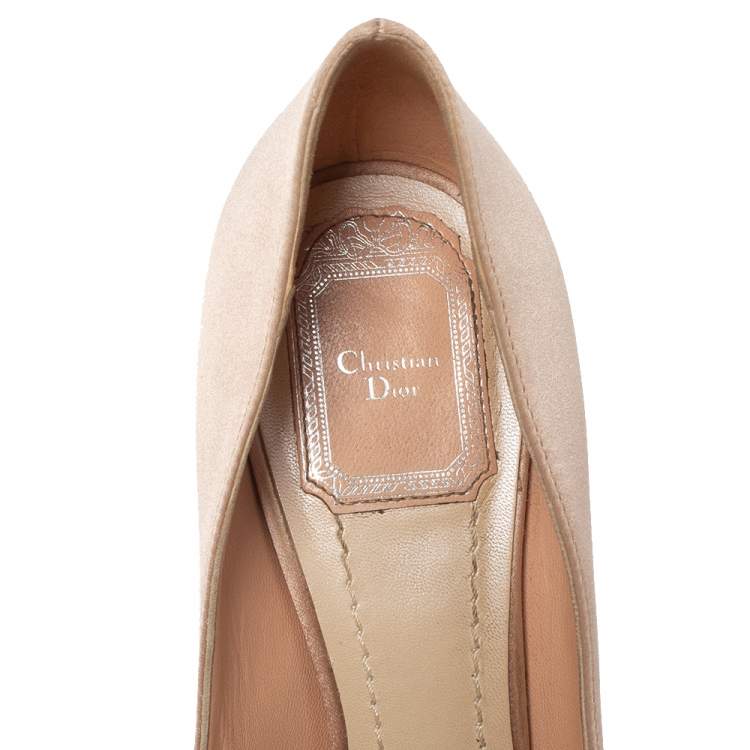 Pre Owned Dior Beige Satin Dew Crystal Embellished Pointed Toe Pumps Size 38