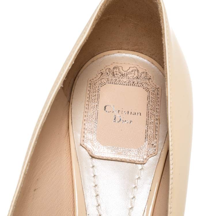 Pre Owned Dior Beige Patent Leather Pointed Toe Pumps Size 37