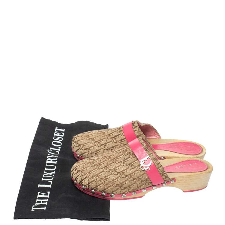 Pre Owned Dior Pink/White Diorissimo Canvas And Leather Trim Clog Mules Size 34