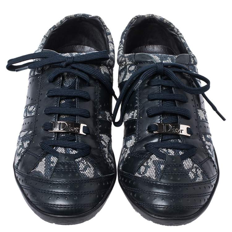 مملوكة مسبقًا Dior Blue Leather and Diorissimo Canvas Low Top Sneakers Size 40