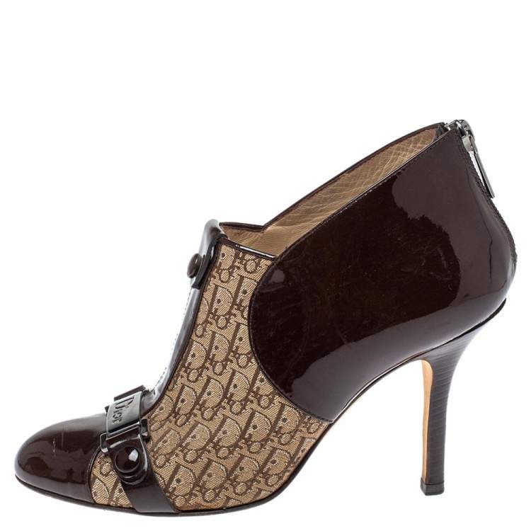 Pre Owned Dior Brown/Beige Patent Leather and Diorissimo Canvas Ankle Booties Size 35.5