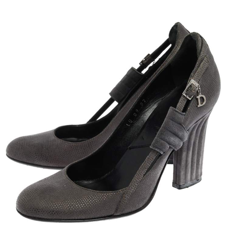 Pre Owned Dior Grey Suede Side Buckle Detail Block Heel Pumps Size 36
