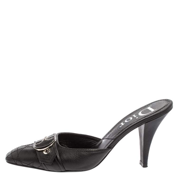 Pre Owned Dior Black Quilted Leather Buckle Detail Mules Size 40