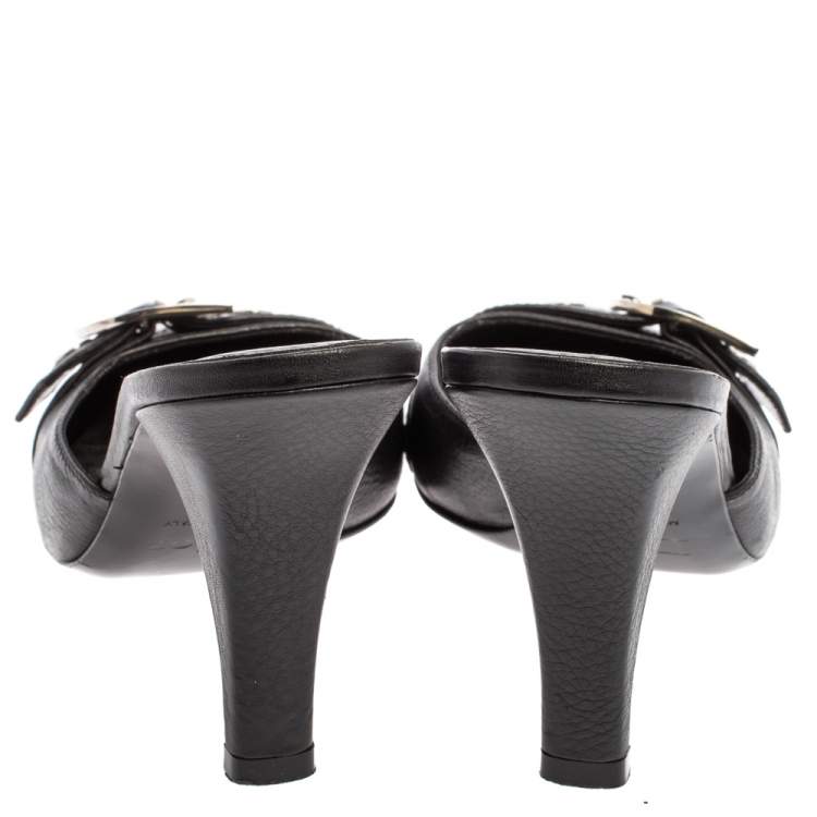Pre Owned Dior Black Quilted Leather Buckle Detail Mules Size 40