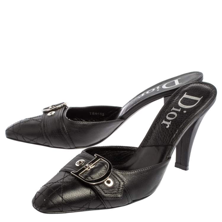 Pre Owned Dior Black Quilted Leather Buckle Detail Mules Size 40