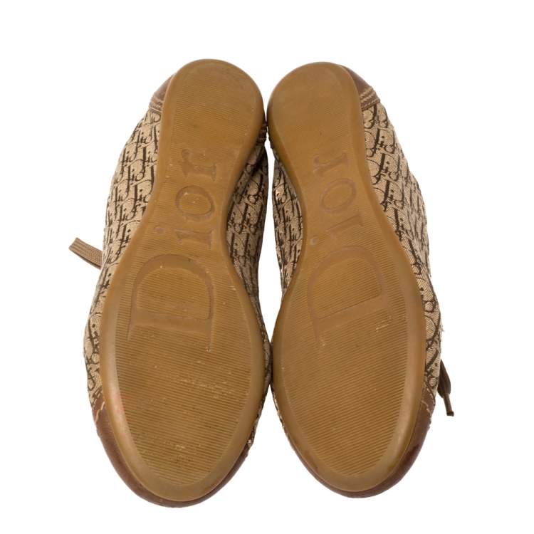 Pre Owned Dior Brown Leather and Diorissimo Canvas Low Top Sneakers Size 37