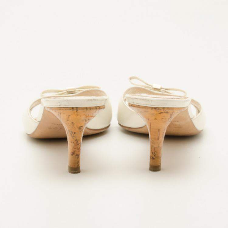 Pre Owned Dior White Ribbon Detail Slides Size 37