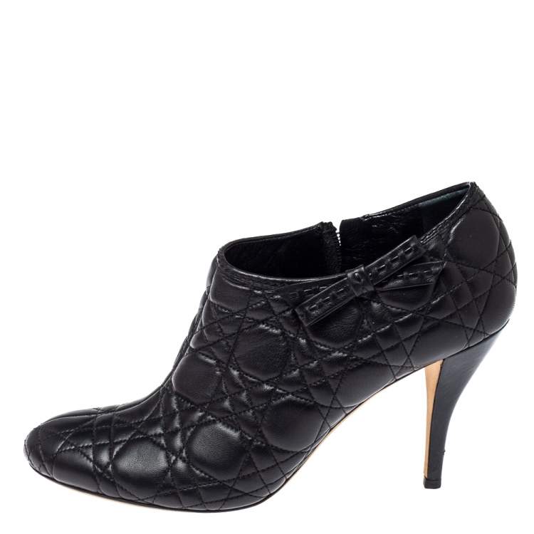 Pre Owned Dior Black Cannage Quilted Leather Ankle Booties Size 40.5