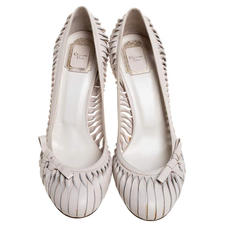 Pre Owned Dior White Leather Cutout Round Toe Pumps Size 41