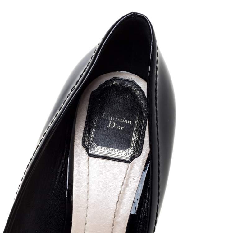 Pre Owned Dior Black Patent Leather Buckle Detail Block Heel Pumps Size 40.5