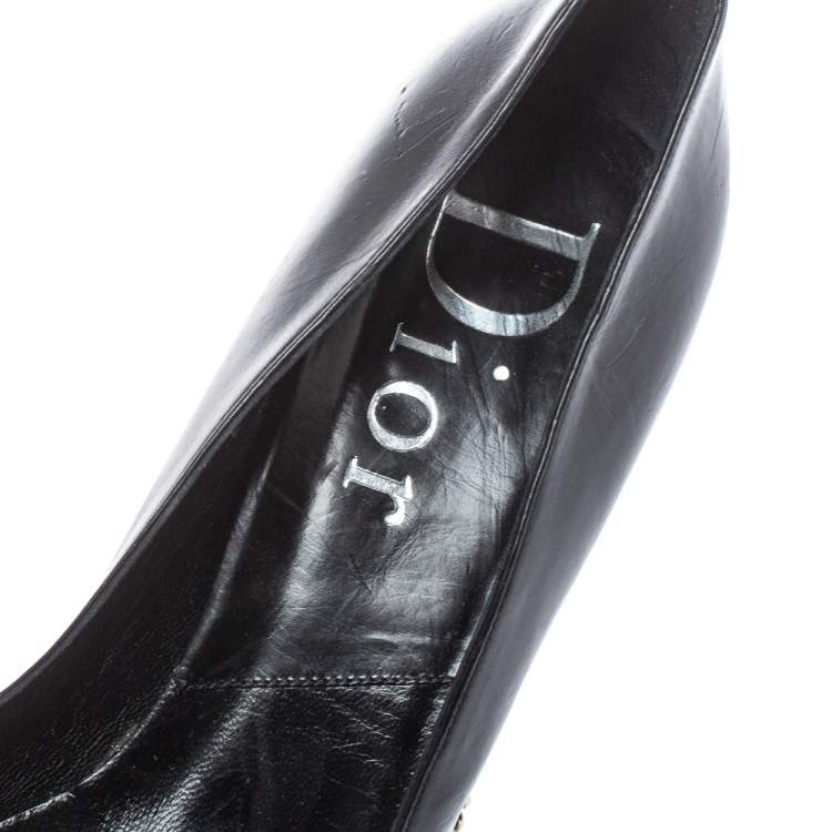 Pre Owned Dior Black Leather Star Chain Pointed Toe Pumps Size 40
