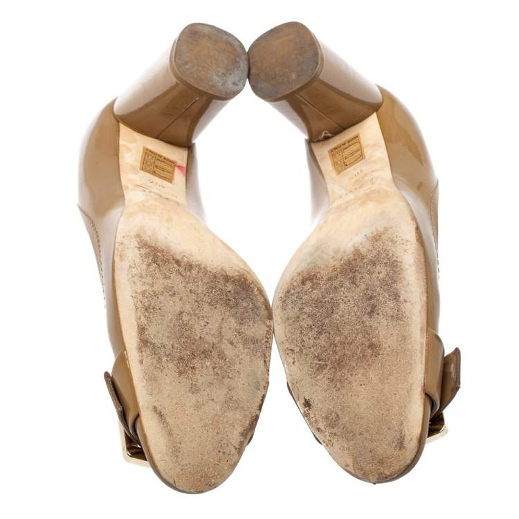 Pre Owned  Dior Beige Patent Leather Buckle Detail Block Heel Pumps Size 40.5