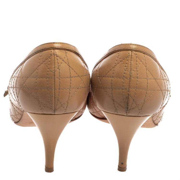 Pre Owned Dior Beige Cannage Leather Buckle Embellished Pointed Toe Pumps Size 41