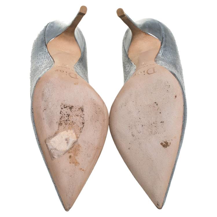 مملوكة مسبقًا Christian Dior Silver Leather Slip On  Pumps Size 35
