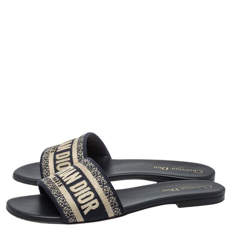 Pre Owned Dior Blue/White Cotton Fabric Embroidered Dway Logo Slide Flats Size 39
