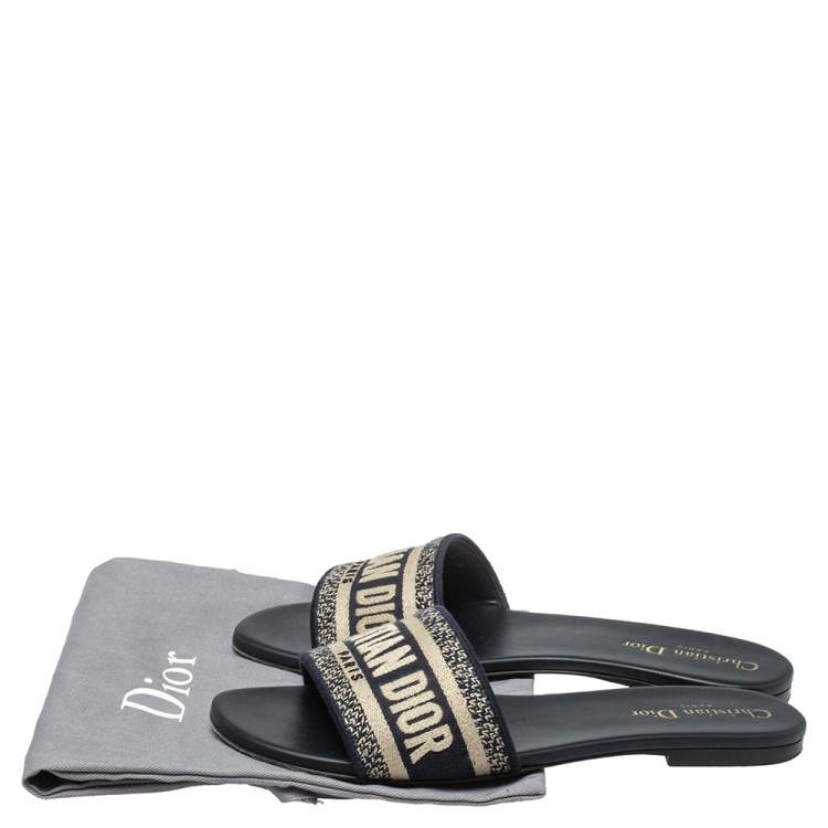 Pre Owned Dior Blue/White Cotton Fabric Embroidered Dway Logo Slide Flats Size 39