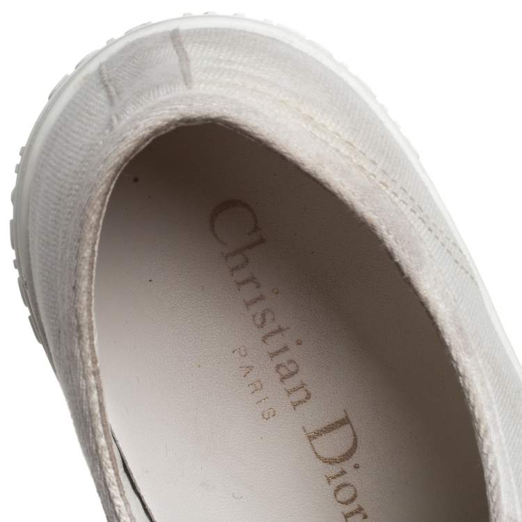 Pre Owned Dior White Canvas Walk'n'Dior Low Top Sneakers Size 38