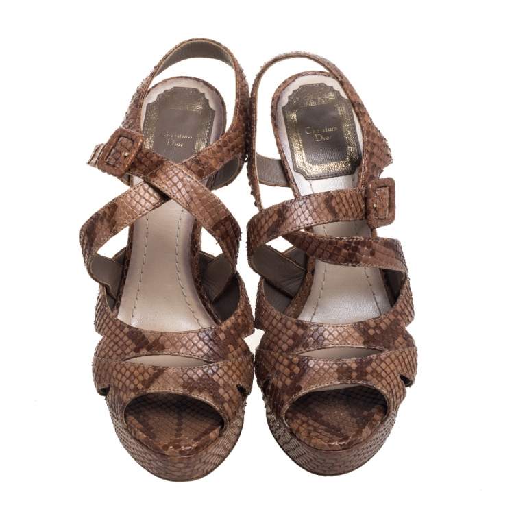 مملوكة مسبقًا Dior Brown Python Strappy Platform Sandals Size 35