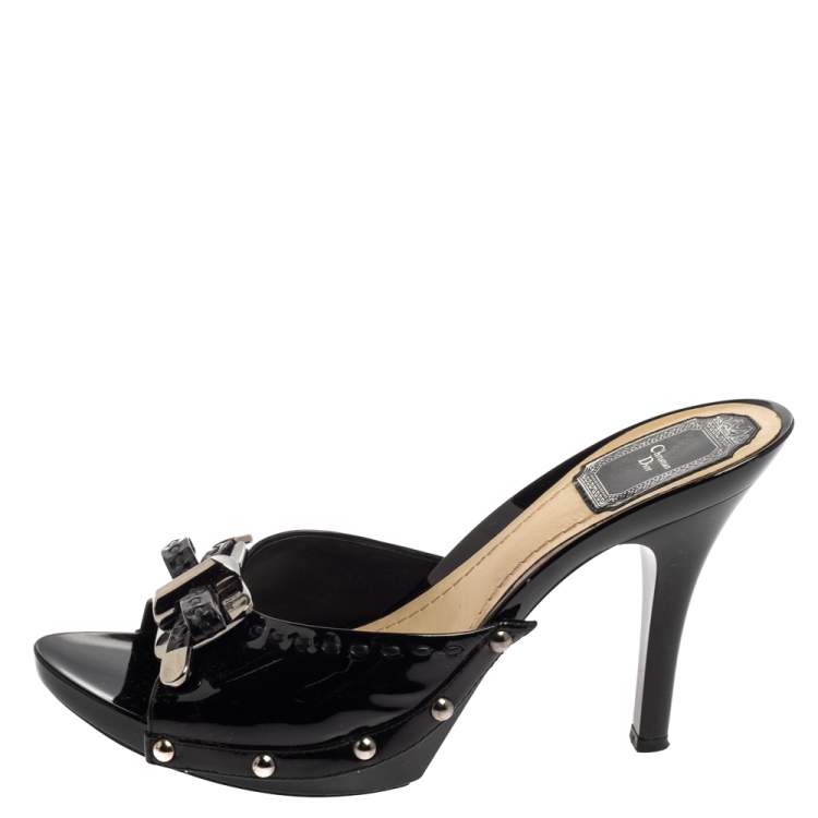 مملوكة مسبقًا Dior Black Patent Leather Embellished Clog Slide Sandals Size 38
