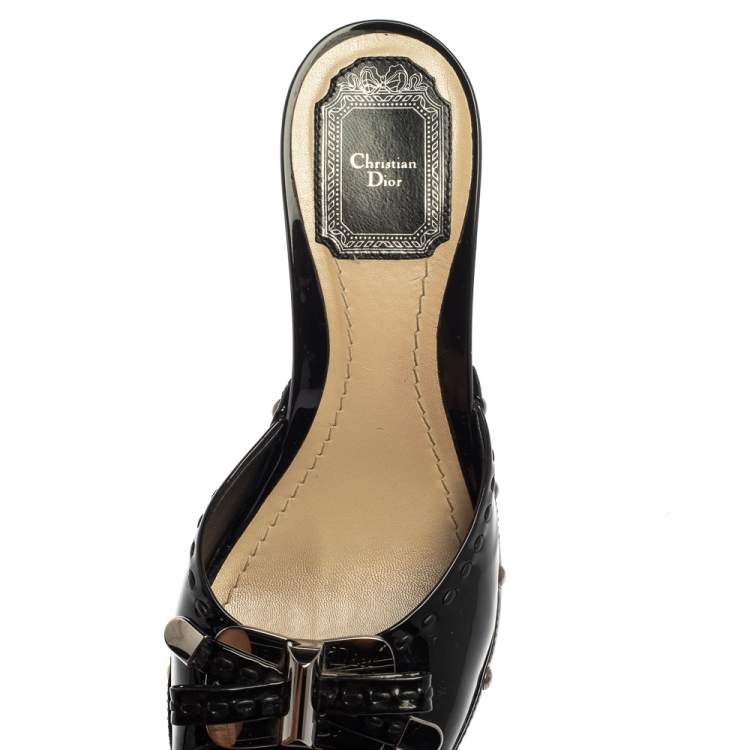 مملوكة مسبقًا Dior Black Patent Leather Embellished Clog Slide Sandals Size 38