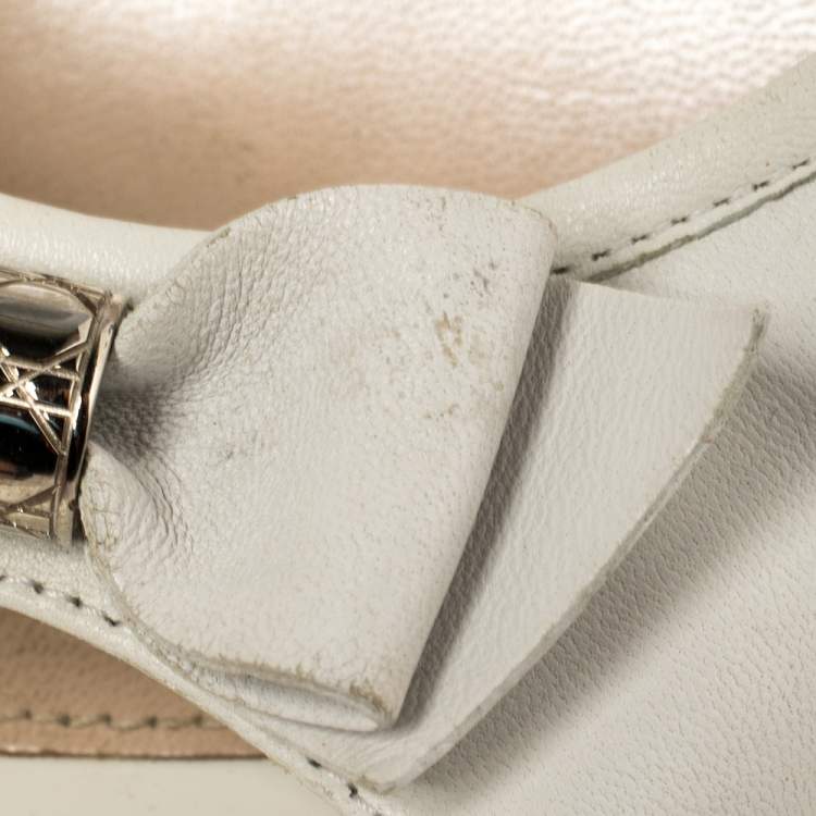 Pre Owned Dior White Leather Bow Detail Slide Clogs Size 41