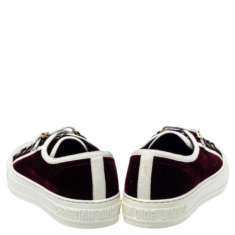 Pre Owned Dior Burgundy Velvet WalkN`Dior Low Top Sneaker Size 40