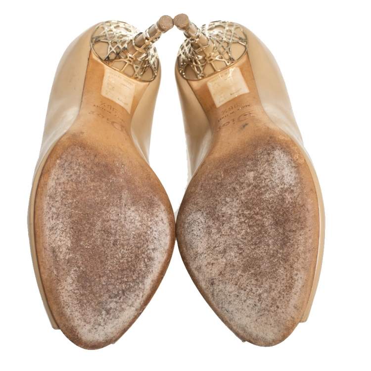 Pre Owned Dior Beige Patent Leather Peep Toe Cannage Heel Pumps Size 36.5
