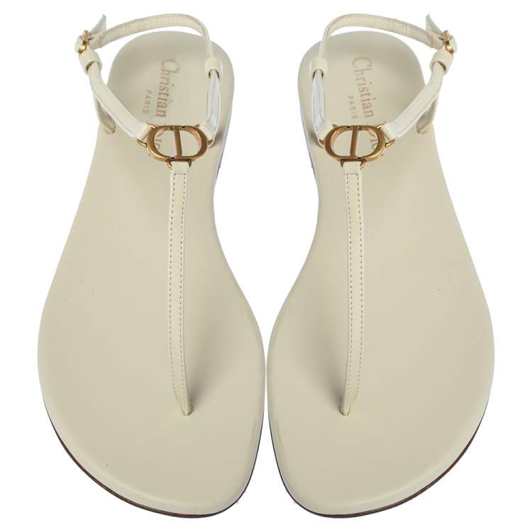 Pre Owned Dior White Leather CD Thong Flat Sandals Size 39