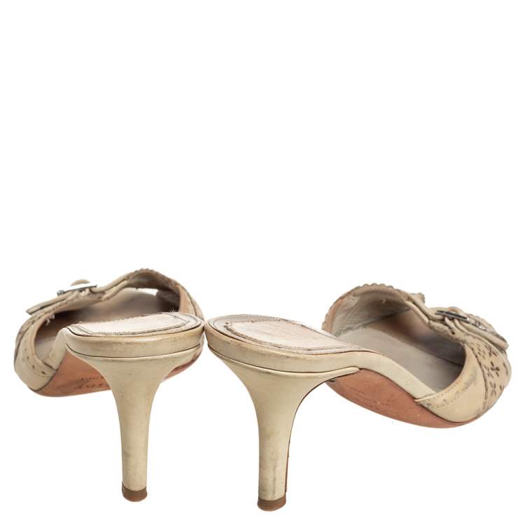 مملوكة مسبقًا Dior Grey Leather Open Toe Buckle Slide Sandals Size 38