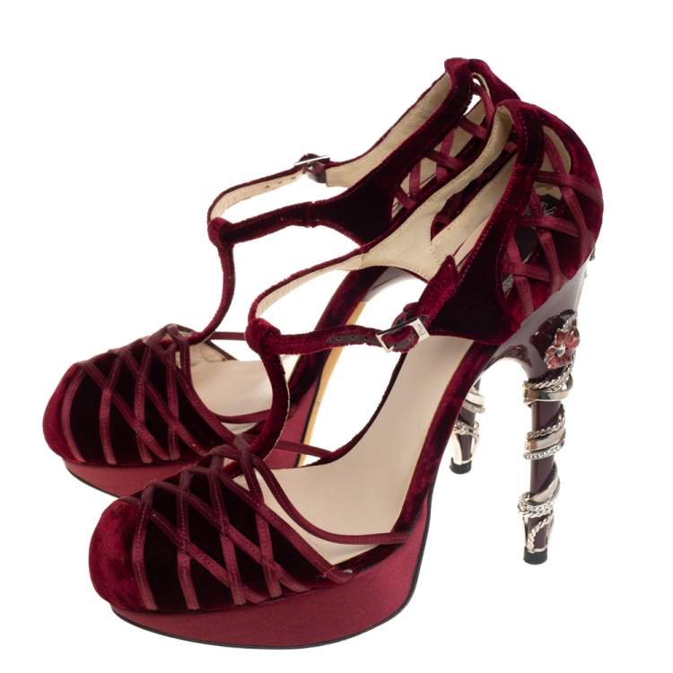 Pre Owned Dior Burgundy Velvet and Satin Platform Floral Embellished Heel Pumps Size 37