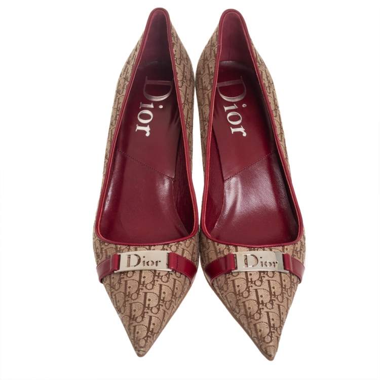 Pre Owned Dior Beige Canvas And Leather Logo Trim Pointed Toe Pumps Size  39