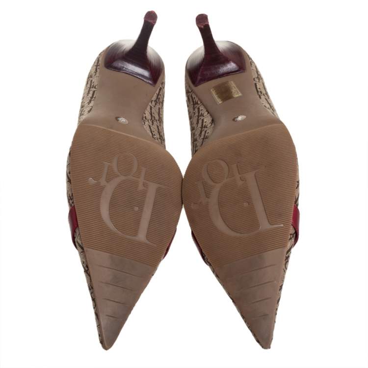 Pre Owned Dior Beige Canvas And Leather Logo Trim Pointed Toe Pumps Size  39