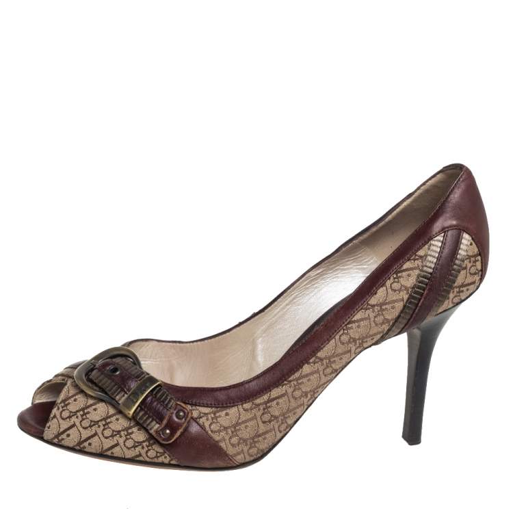 Pre Owned Dior Beige/Brown Canvas And Leather Peep Toe Pumps Size 42