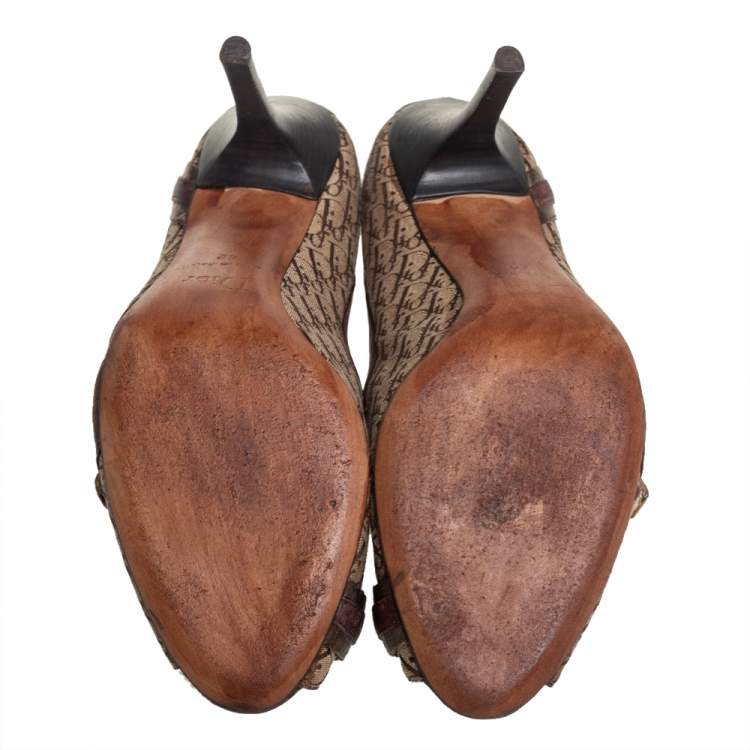 Pre Owned Dior Beige/Brown Canvas And Leather Peep Toe Pumps Size 42