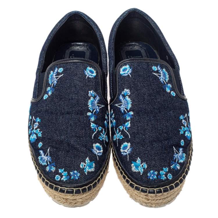 Pre Owned Dior Blue Floral Embroidered Denim Prairie Espadrille Flats Size 38.5