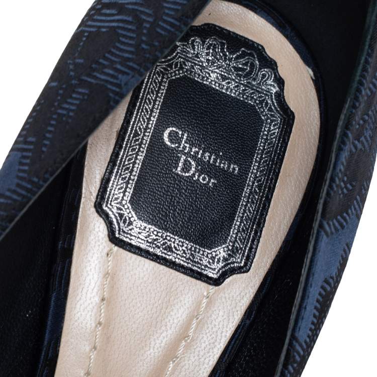 Pre Owned Dior Blue/Black Floral Jacquard Fabric Pointed Toe Pumps Size 41
