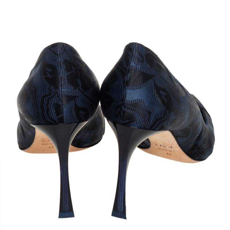 Pre Owned Dior Blue/Black Floral Jacquard Fabric Pointed Toe Pumps Size 41