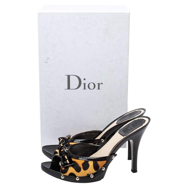 Pre Owned Dior Beige/Black Calf Hair And Patent Leather Sandals Size 37.5