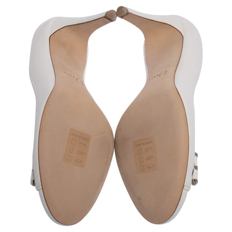 Pre Owned Dior White Leather Slip On Logo Pumps Size 37