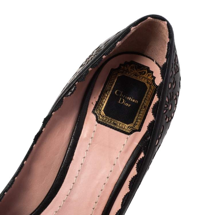 مملوكة مسبقًا Dior Black/Pink Lasercut Leather Caprice Pumps Size 40