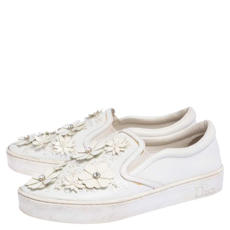 Pre Owned Dior White Leather Daisy Flower Embellished Slip On Sneakers Size 38